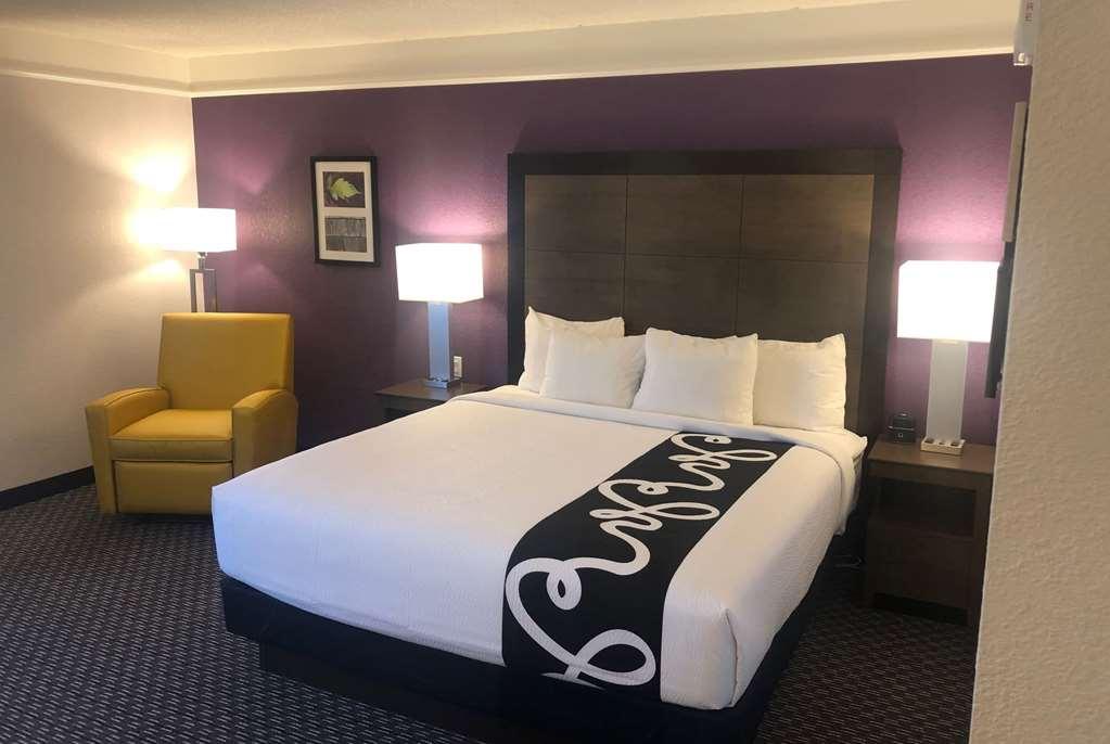 La Quinta Inn & Suites By Wyndham Panama-Stadt Zimmer foto